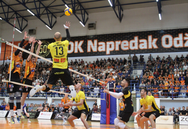 OK NAPREDAK ODŽAK PRVAK, HOK MAGIC ICE DOMALJEVAC VICEPRVAK BIH U ODBOJCI